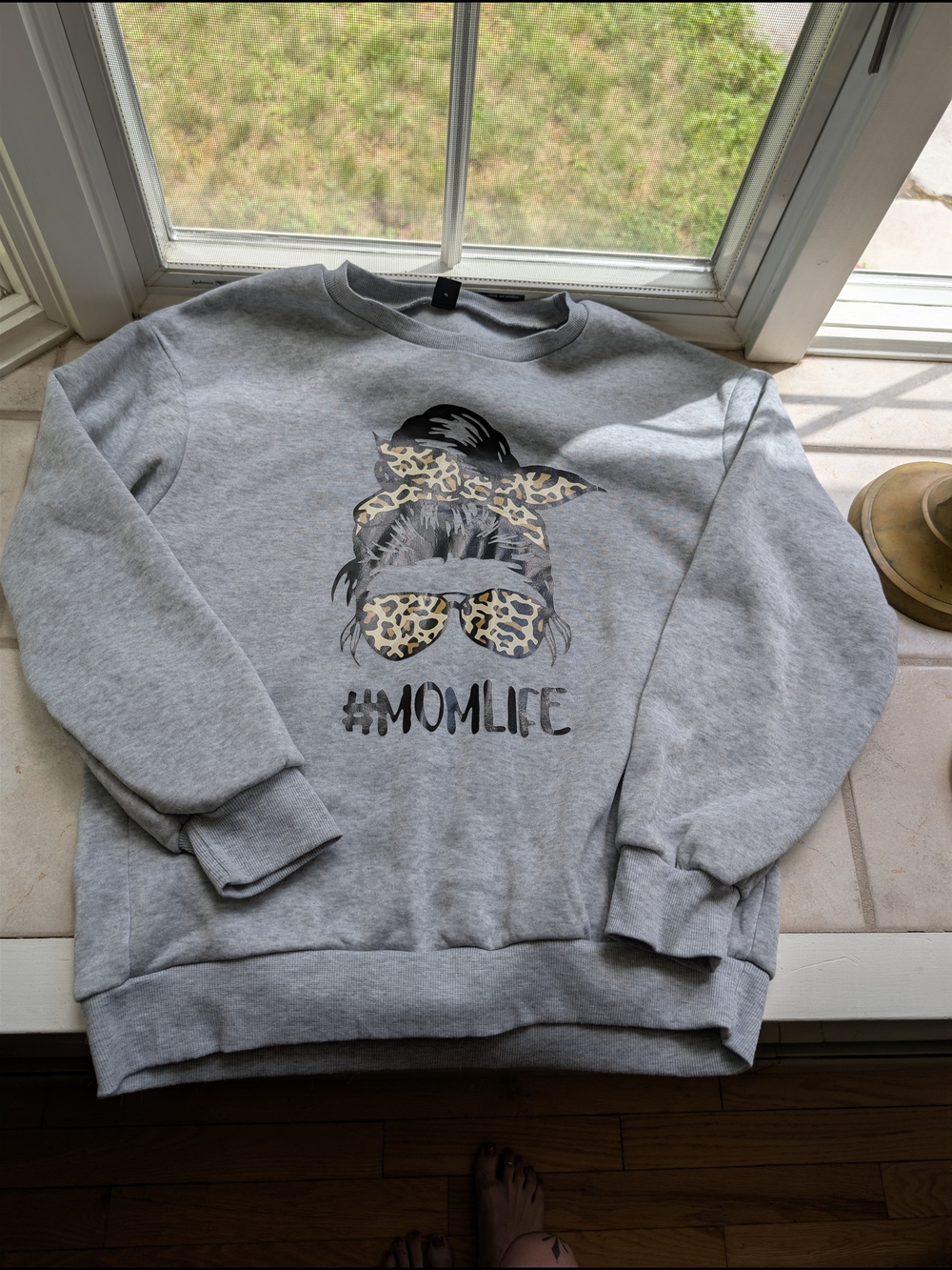 SHEIN Gray Crewneck Sweatshirt